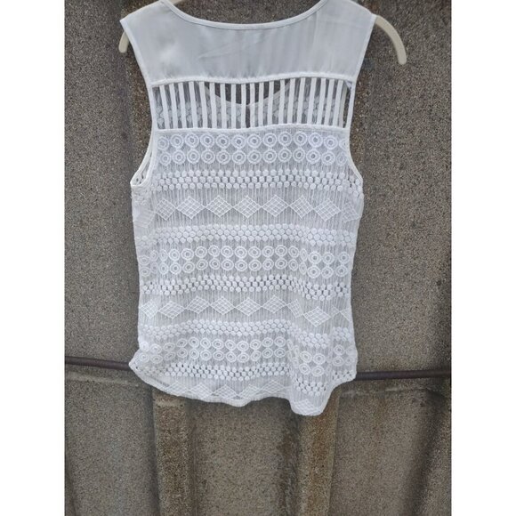 Maurices Women's Lace White See Thru Cami Tank Size Large - Picture 4 of 5